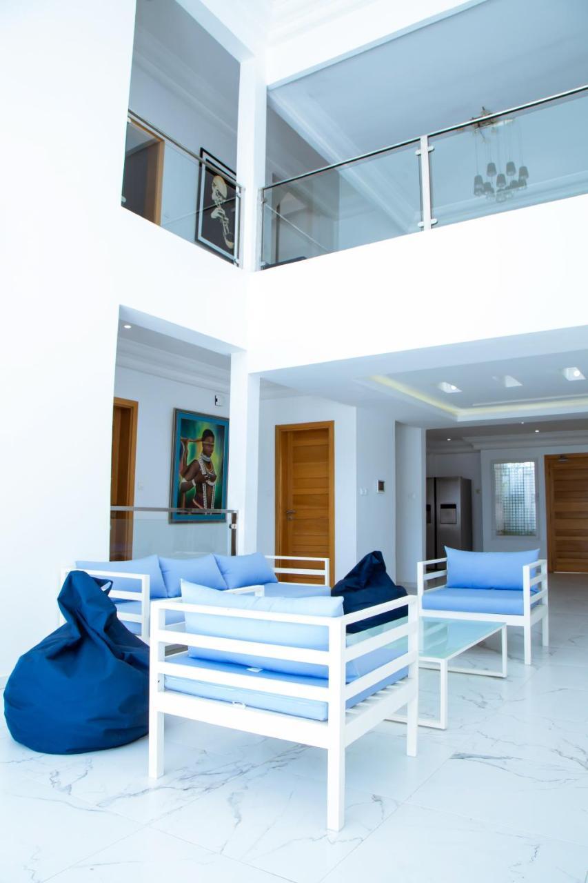 Villa Somone Pied Dans L'Eau Exterior foto